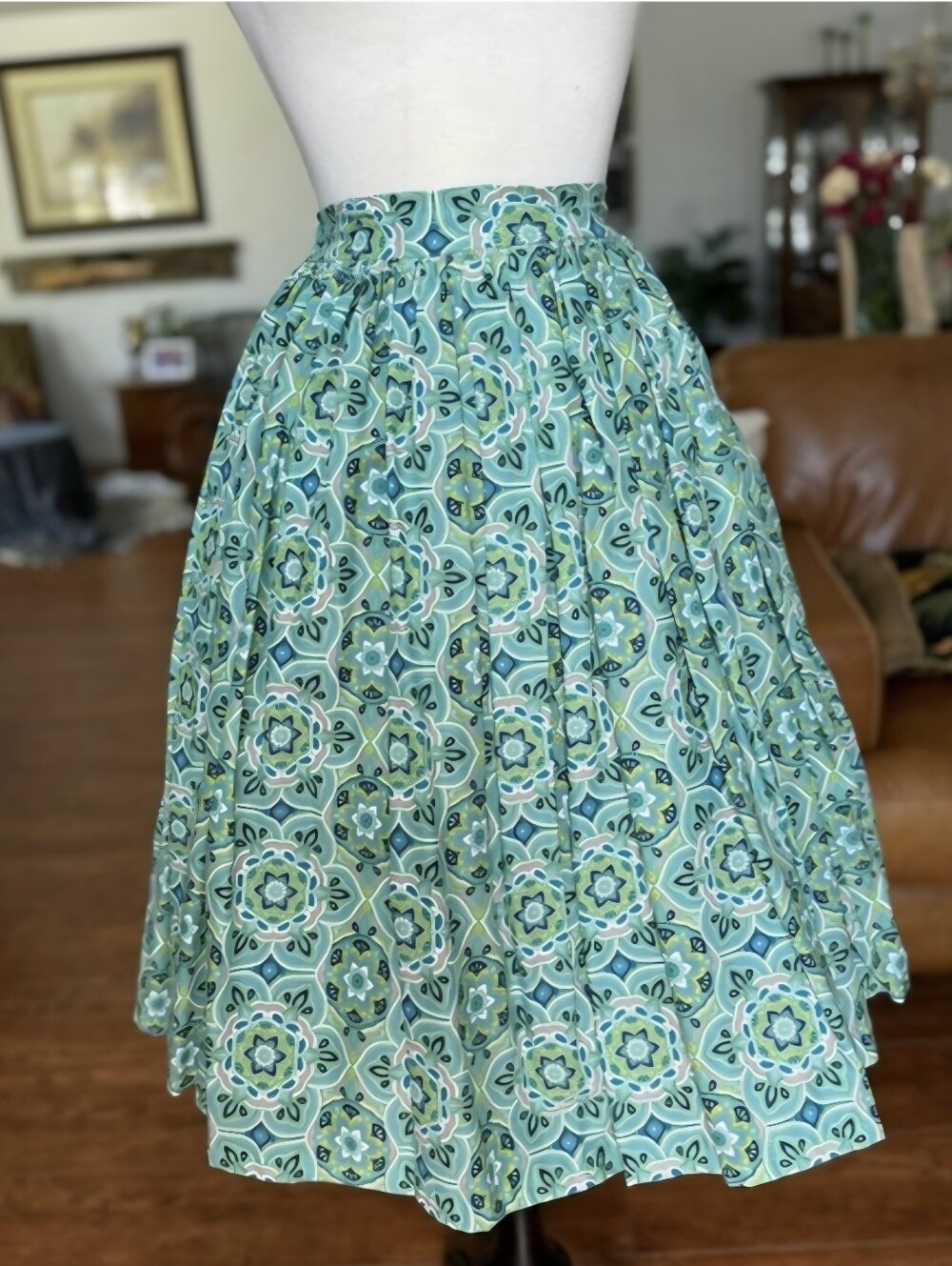 🦚 Elegant Green Patterned Skirt